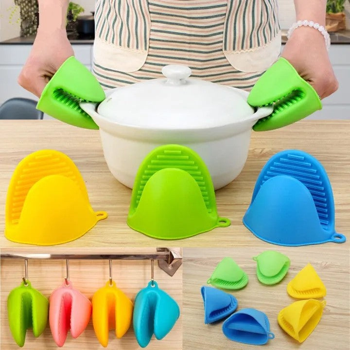 Silicone Heat Resistant Kitchen Gloves | Non-Slip Cooking, Baking & BBQ Oven Gloves (1 Pair)