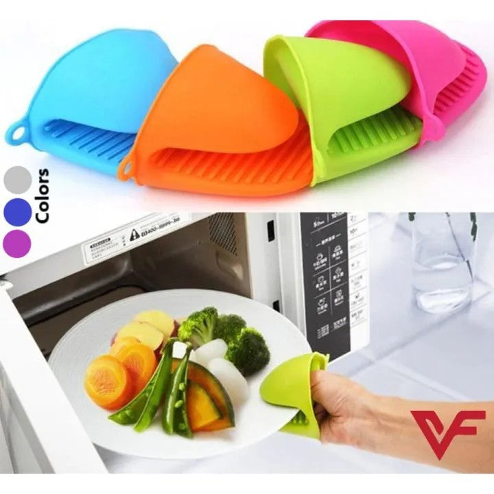 Silicone Heat Resistant Kitchen Gloves | Non-Slip Cooking, Baking & BBQ Oven Gloves (1 Pair)