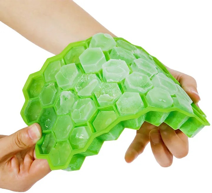 Silicone Ice Cube Tray with Lid | Reusable Flexible Ice Cube Mold for Freeze
